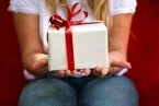 Как выбрать подарок своему любимому?